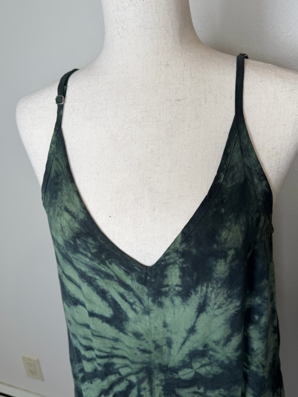 cloth & stone Green and Black Tie-Dye Jumpsuit - Picture 5 of 16